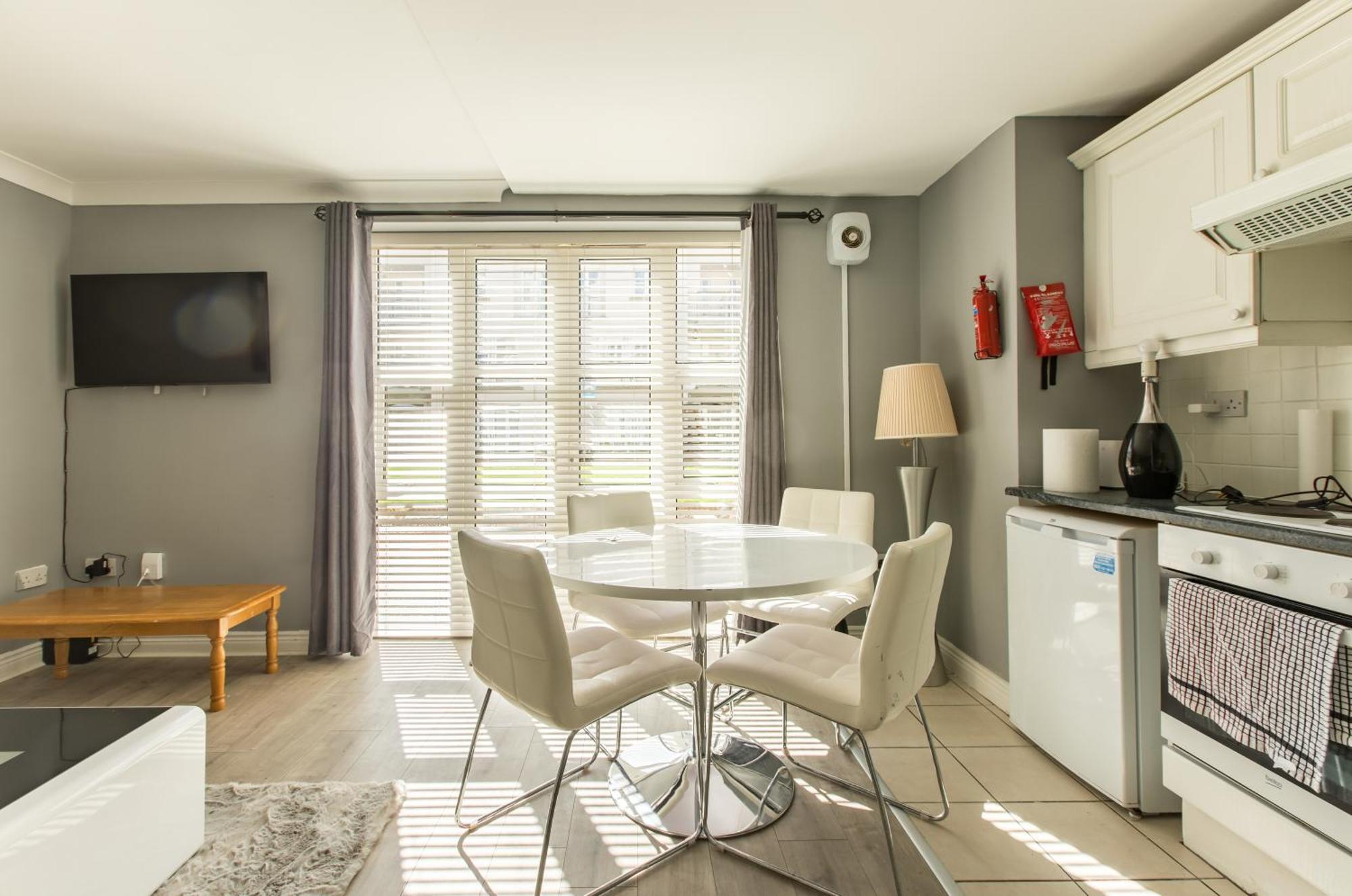 Modern Elegant Central Apt With Parking Dublin Exterior foto