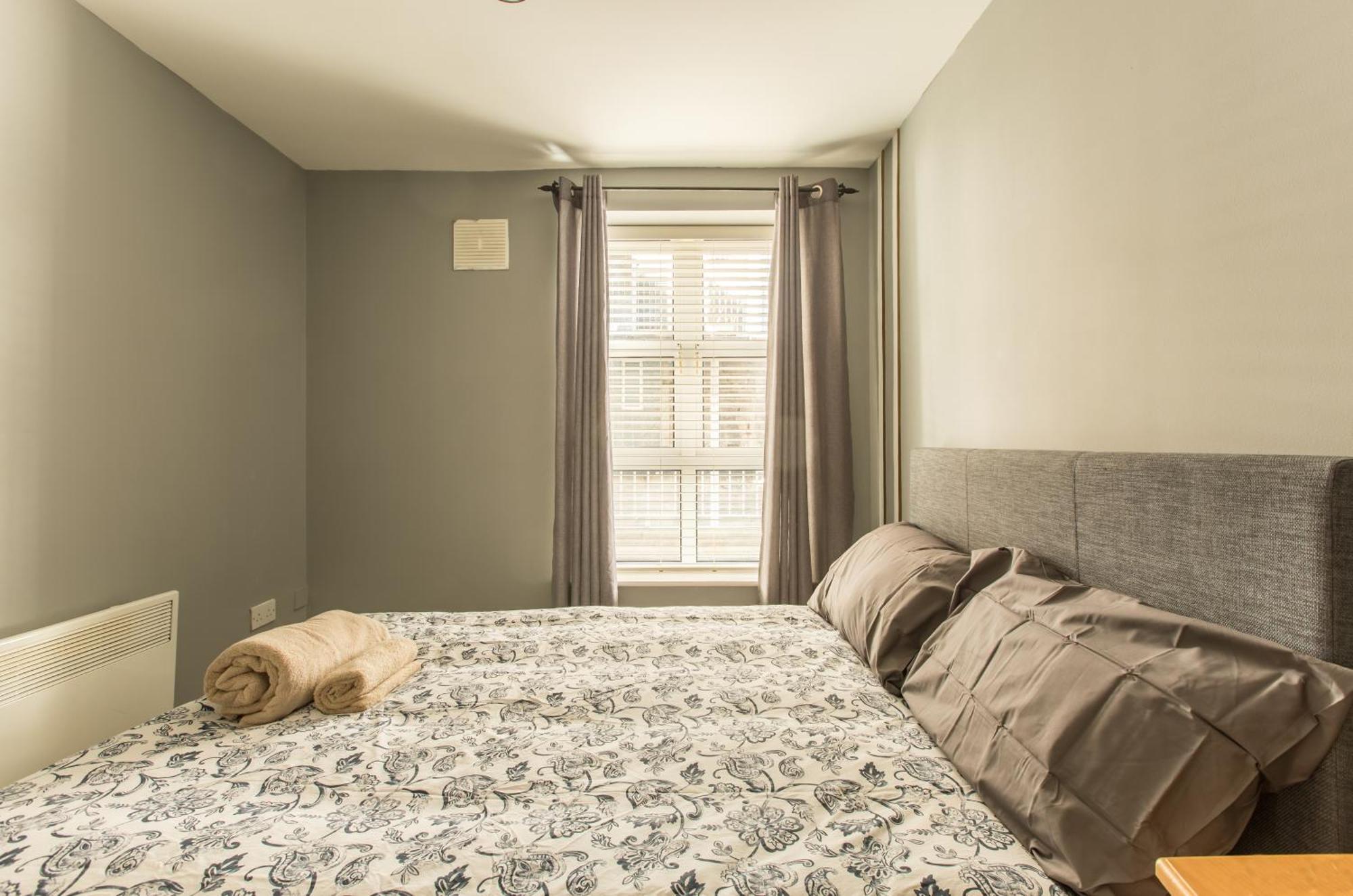 Modern Elegant Central Apt With Parking Dublin Exterior foto